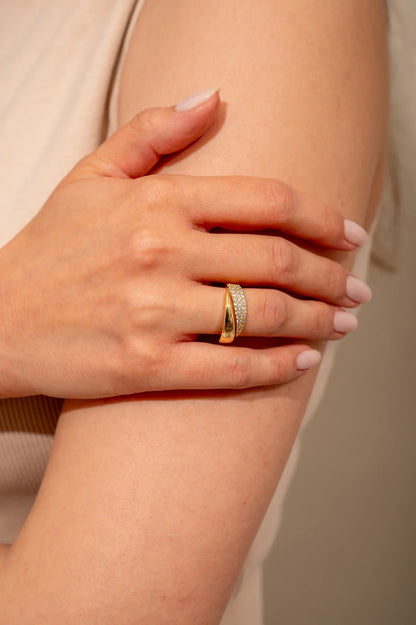 Elegant Gold Ring with Sparkling Stones (1+1 FREE)